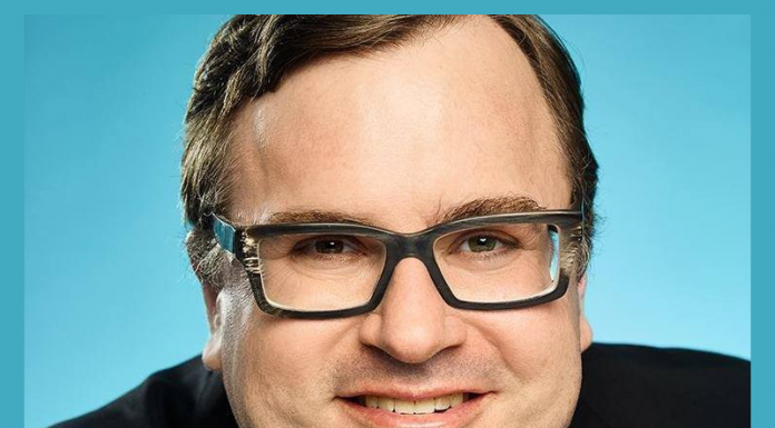 Linkedin Co-Founder Apologize for False information Campaign