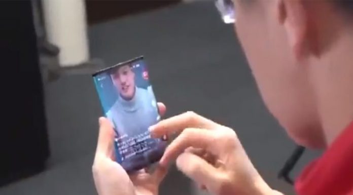 Video : Xiaomi foldable phone teased by co-founder Lin Bin