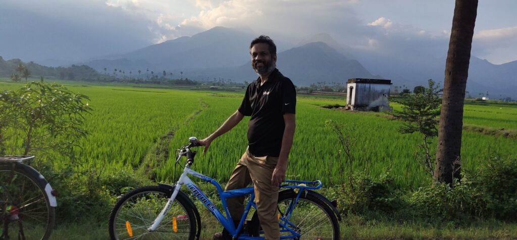 ‘We don’t use AWS or Azure’ Zoho Sridhar Vembu clarifies